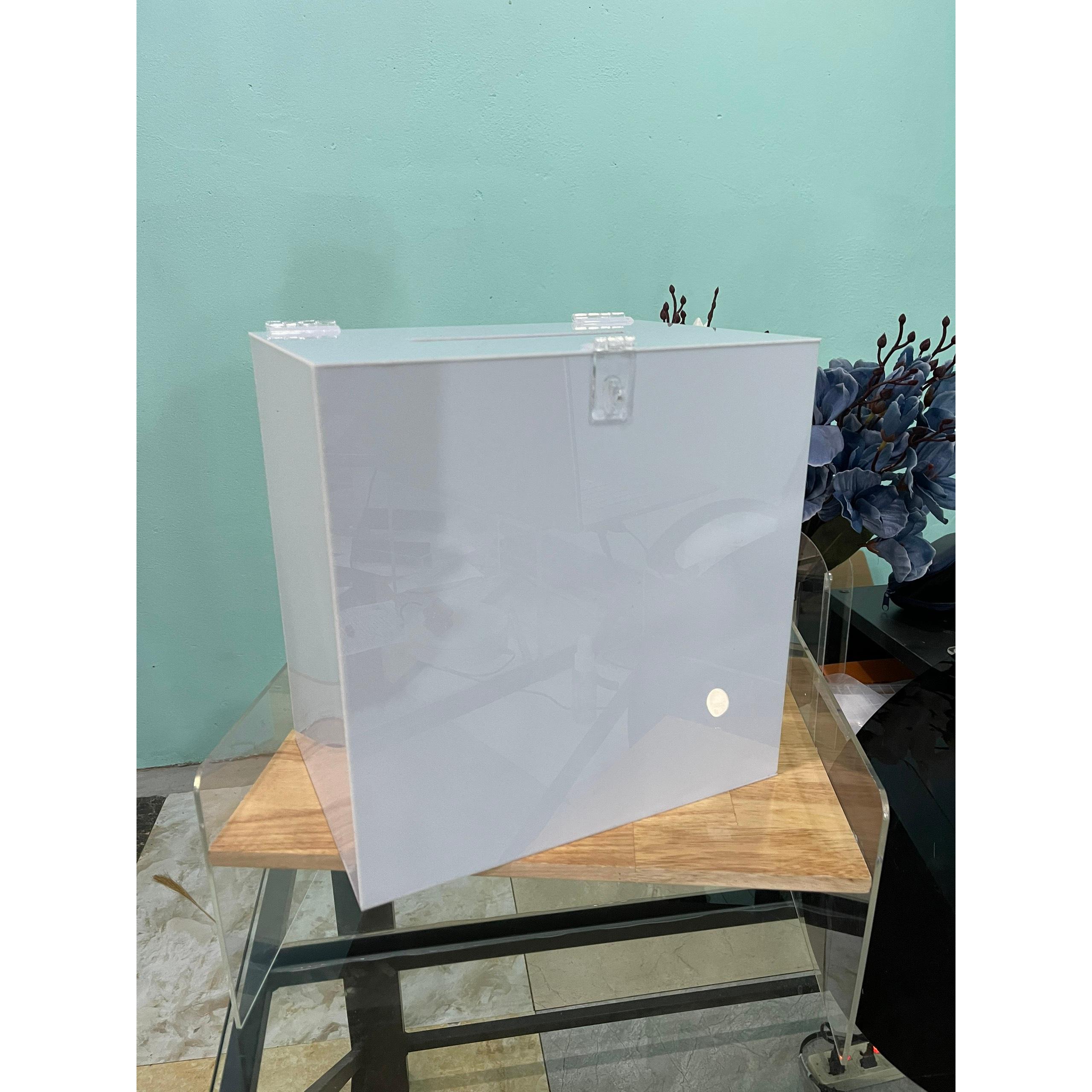 Thùng từ thiện, tip box mica, hộp tip box, có ổ khoá, nhiều màu sắc , nhiều kích thước, thiết kế theo yêu cầu