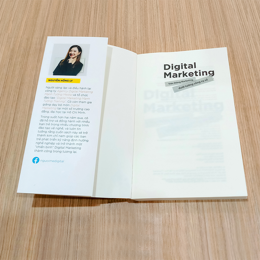 Sách Digital Marketing - Trên thông Marketing, dưới tường công cụ số