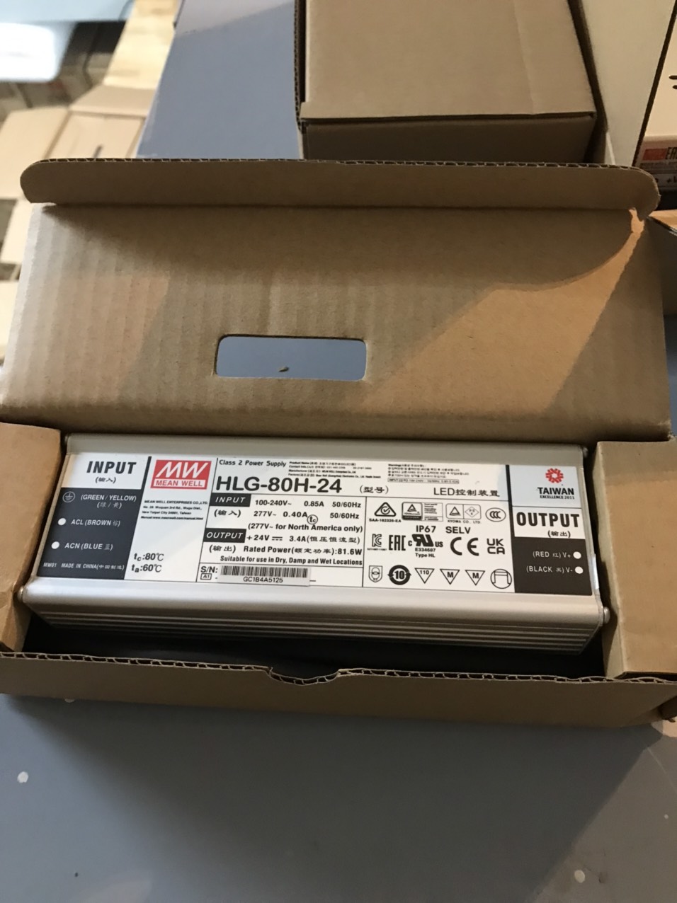 Nguồn LED Driver HLG-80H-24 Meanwell , Hàng chính hãng