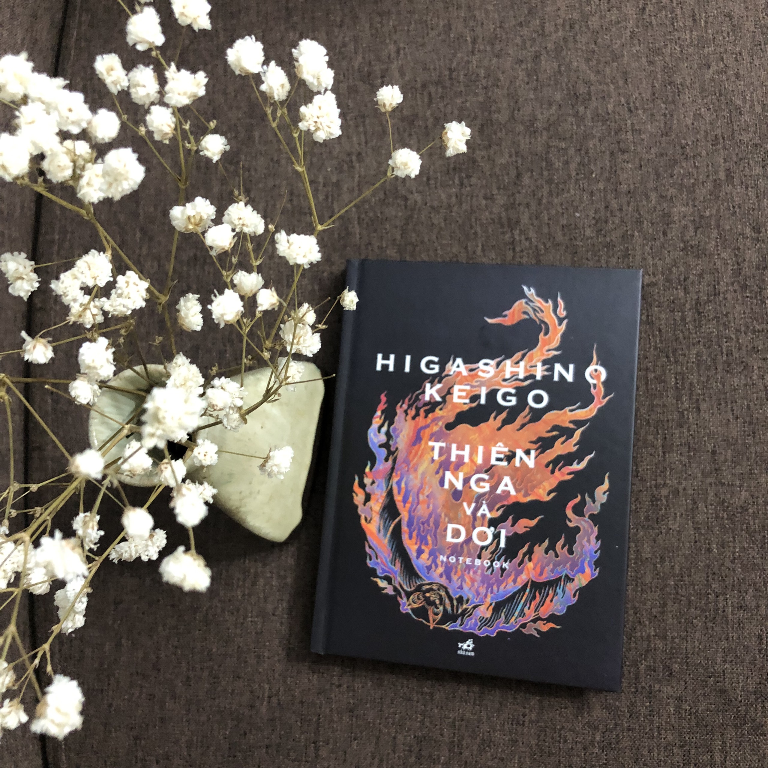 THIÊN NGA VÀ DƠI - HIGASHINO KEIGO - NOTEBOOK NHÃ NAM