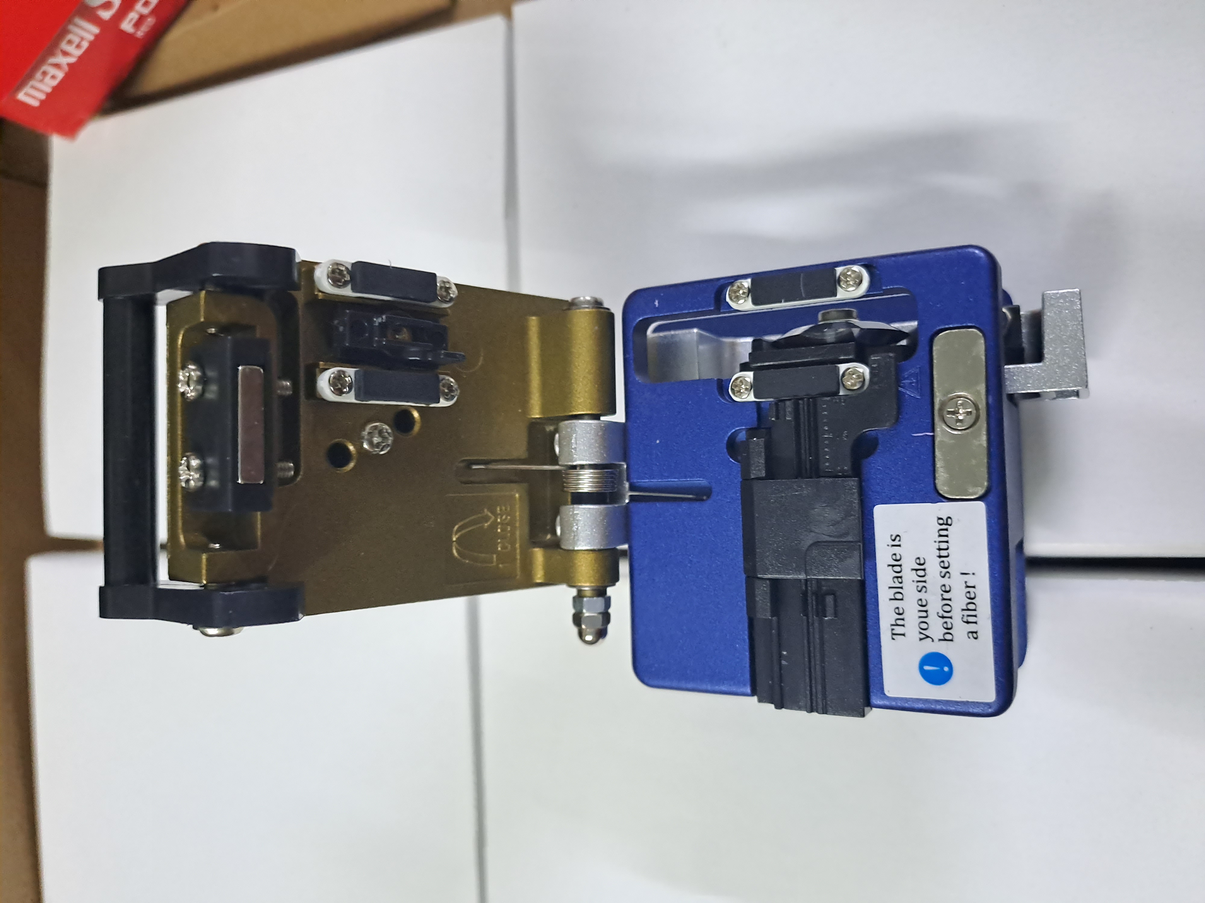 Dao cắt sợi quang FC-6S + Vỏ Hộp giá chưa vat