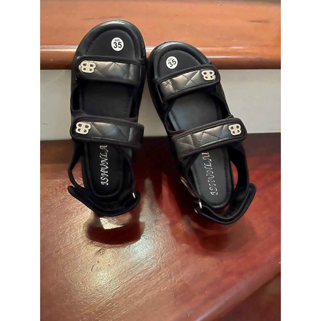 Sandal nữ QC cao cấp đế bằng trần chỉ mềm dẻo chắc chắn sang chảnh siêu đẹp chống trơn trượt đi biển