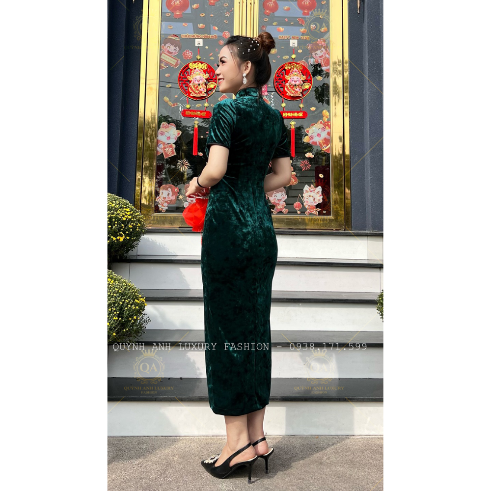 Đầm Sườn Xám Lụa Nhung Tuyết Xanh Rêu Trung Hoa Sang Trọng Nenito Dress