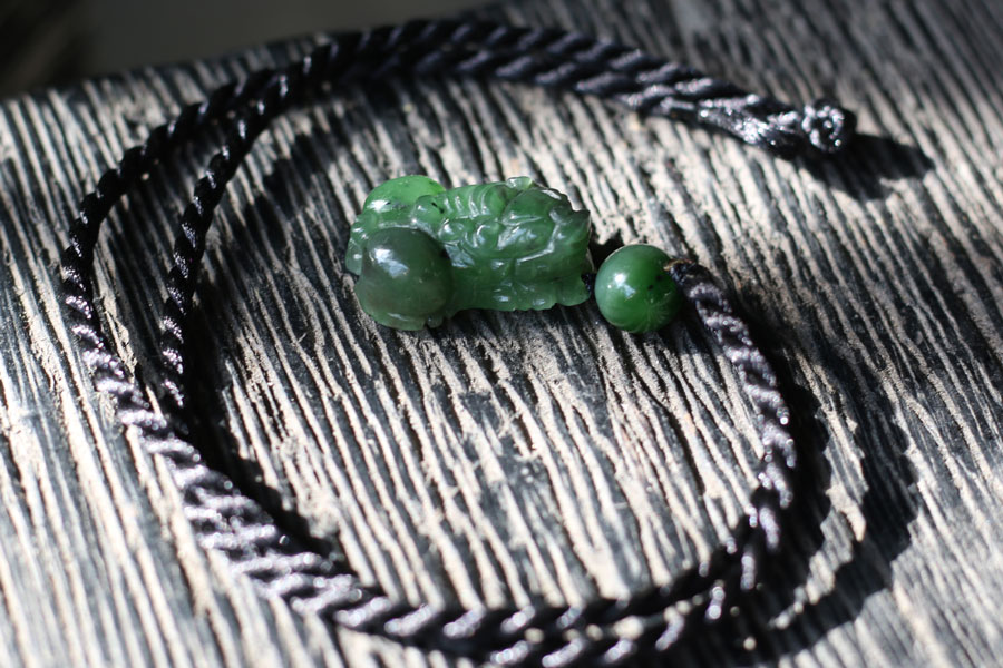 Mặt Tỳ Hưu Đá Ngọc Bích Ngọc Quý Gemstones MD4