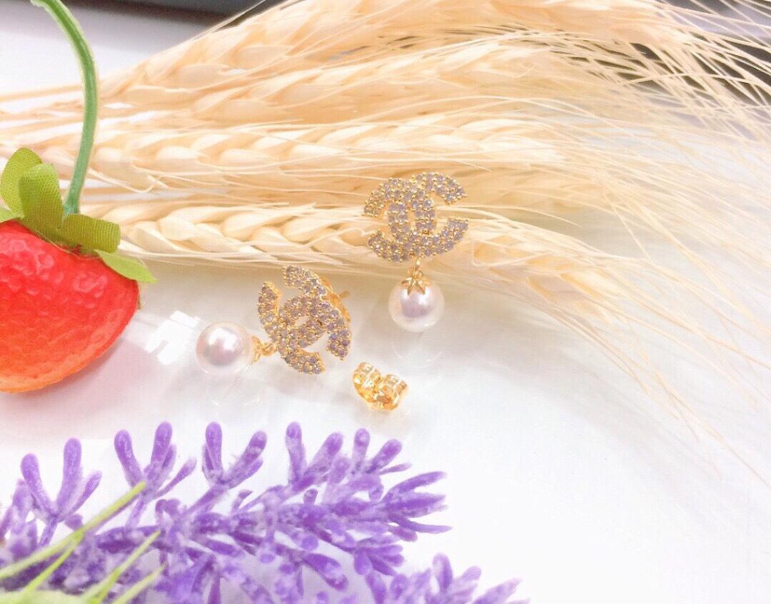 Bông tai nữ xi mạ vàng 18k EKHM252AC