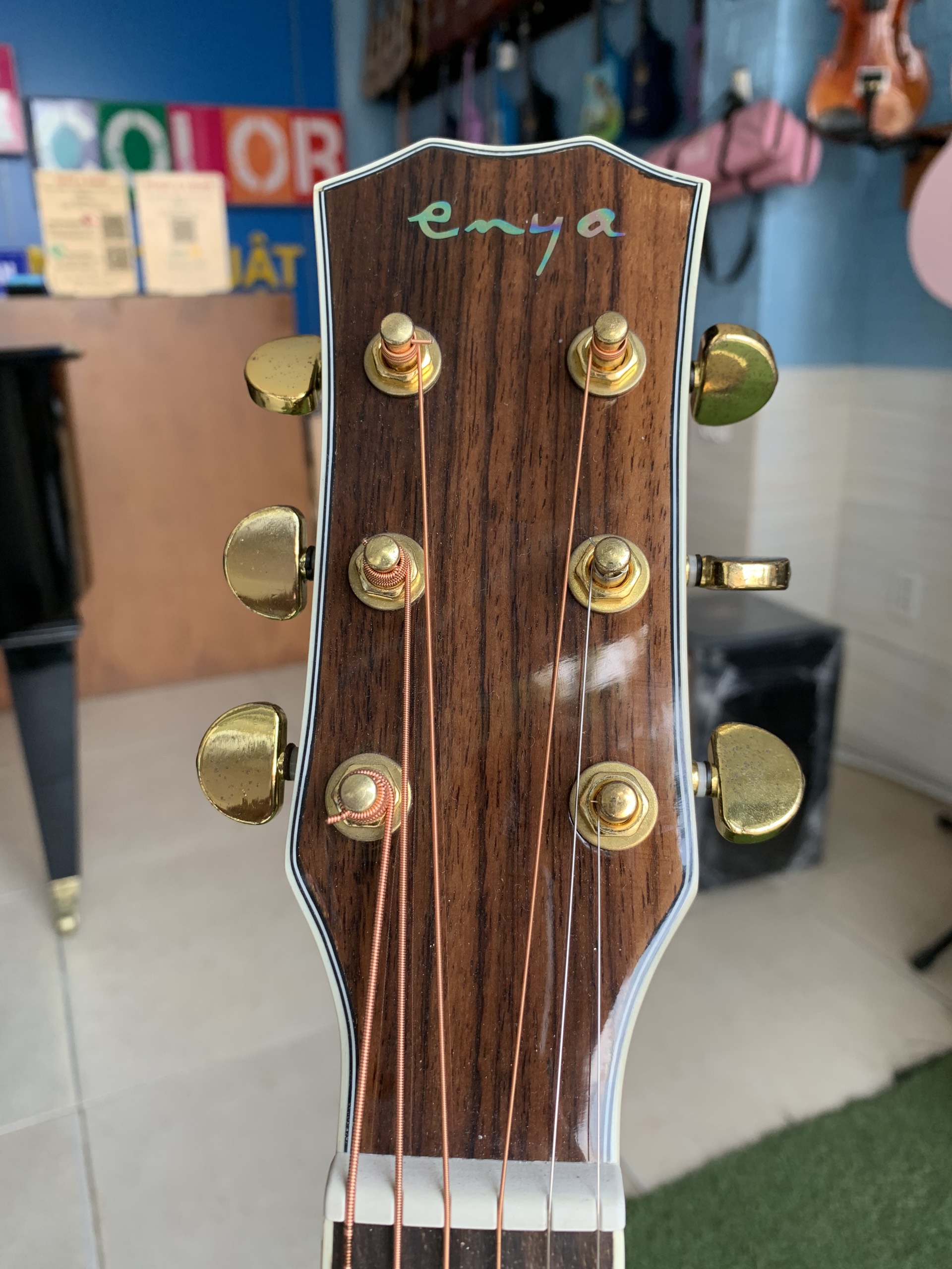 Đàn guitar enya ED-18 EQ