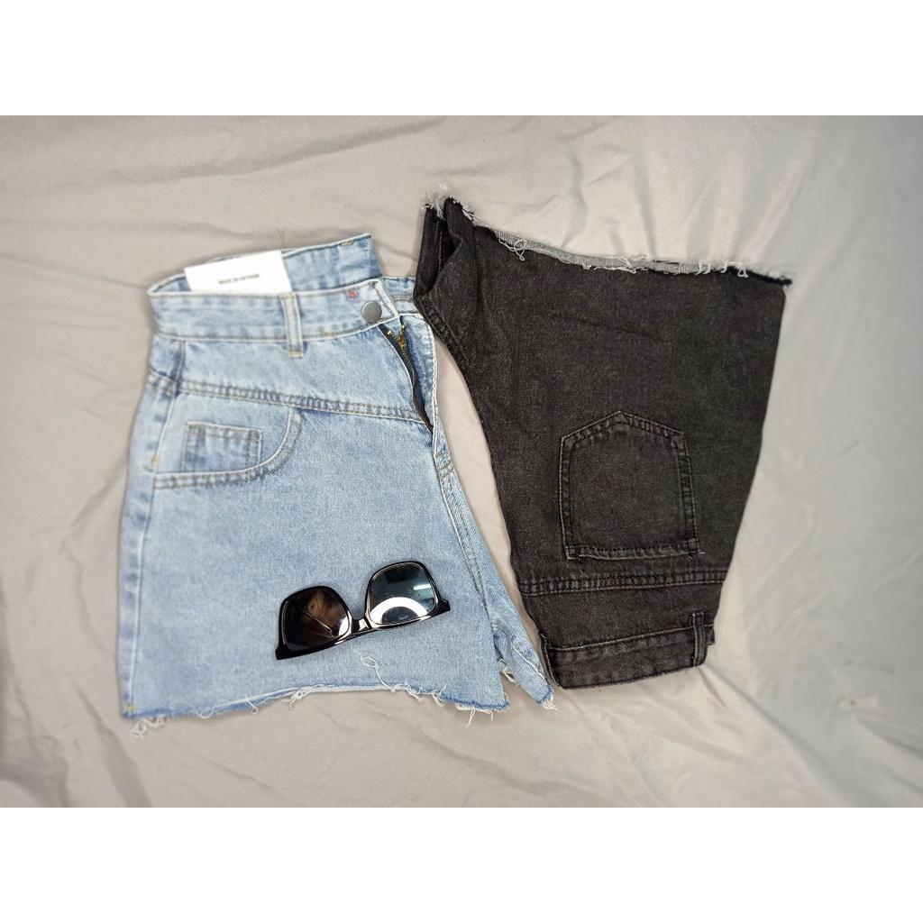 Quần Short Xòe Không Co Giãn