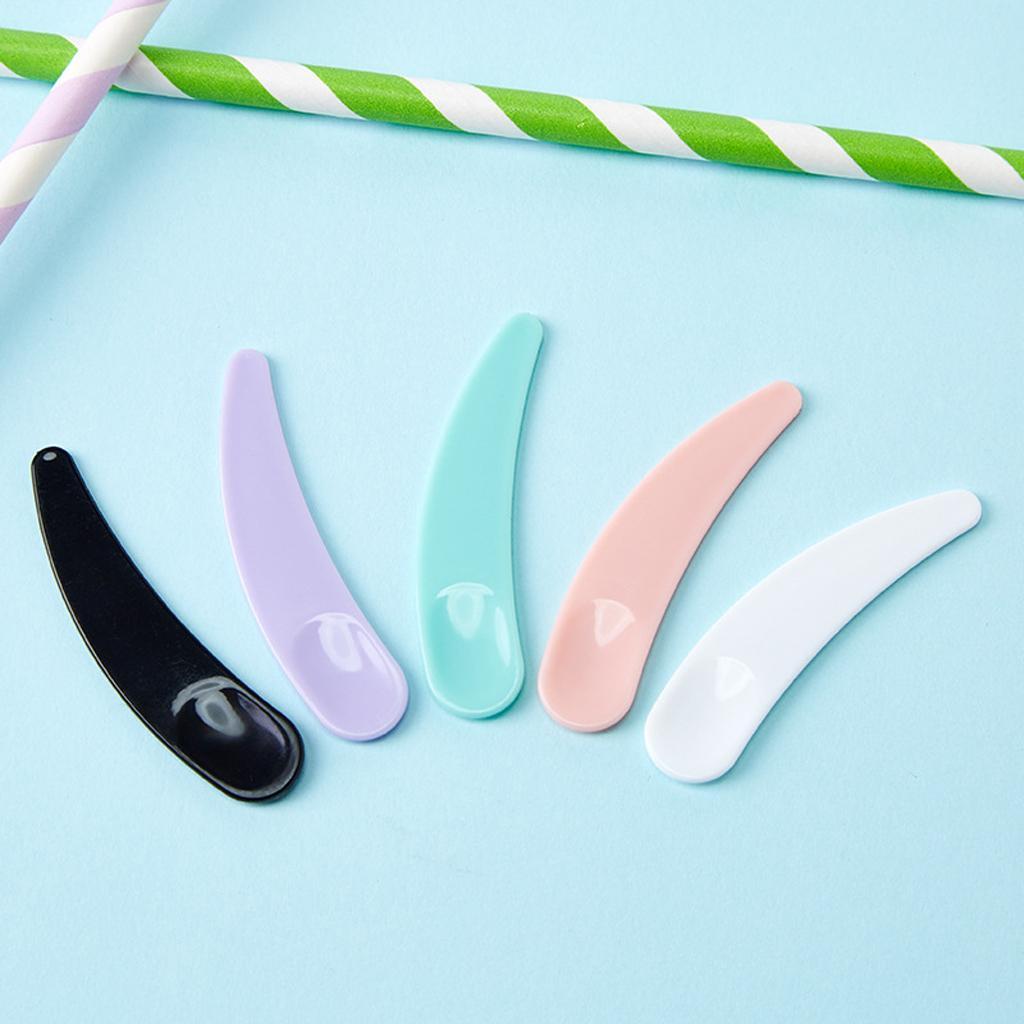 Pack of 100 Plastic Mini Cosmetic Spatula Scoop Makeup Mask Spoon Cosmetic Liquid Dropper - Disposable