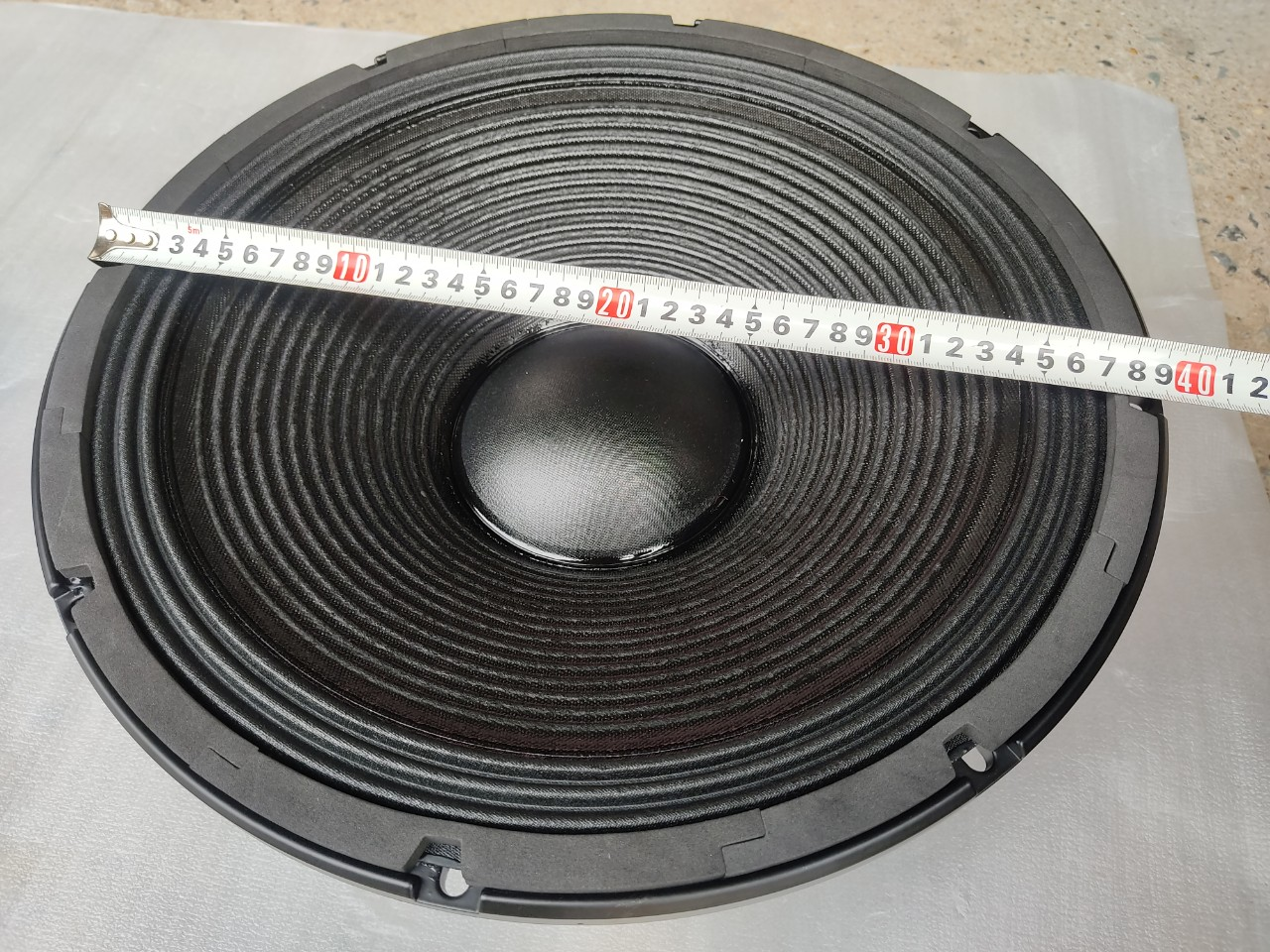 LOA BASS 40 RCF LỒI TỪ 220 CÔN CHUẨN 100mm - GIÁ 1 CHIẾC - CỦ LOA 4 TẤC - CỦ SUB HƠI 4 TẤC