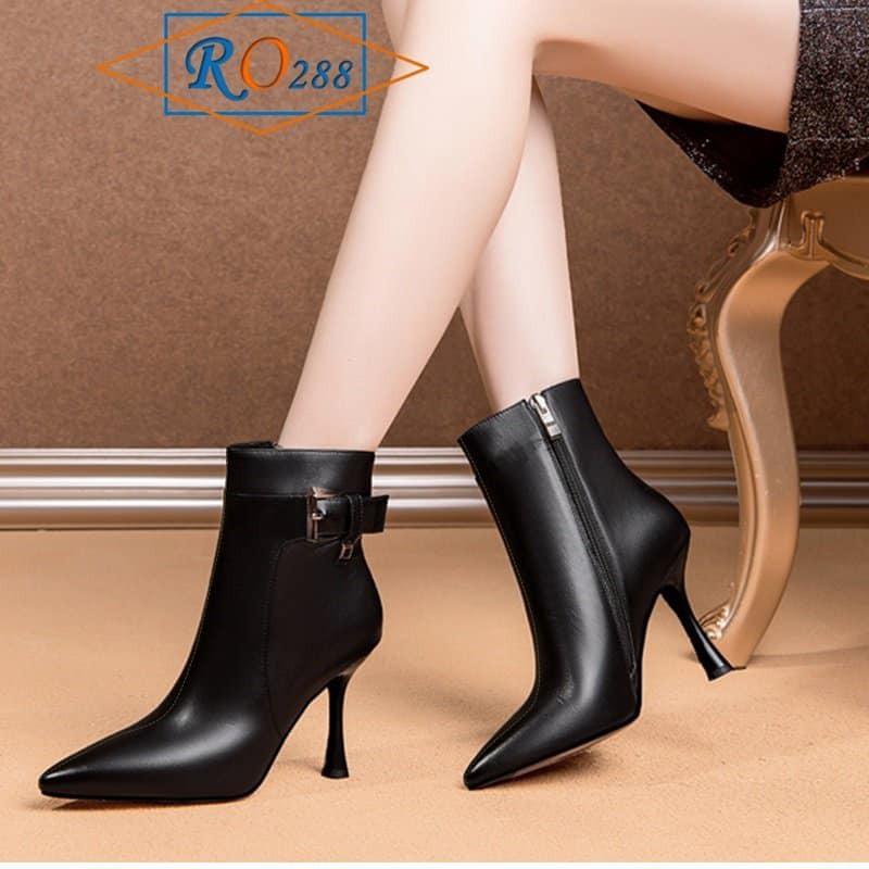 Boots thời trang nữ cổ cao, da lì cao cấp ROSATA RO288 7p gót nhọn - đen, trắng - HÀNG VIỆT NAM - BKSTORE