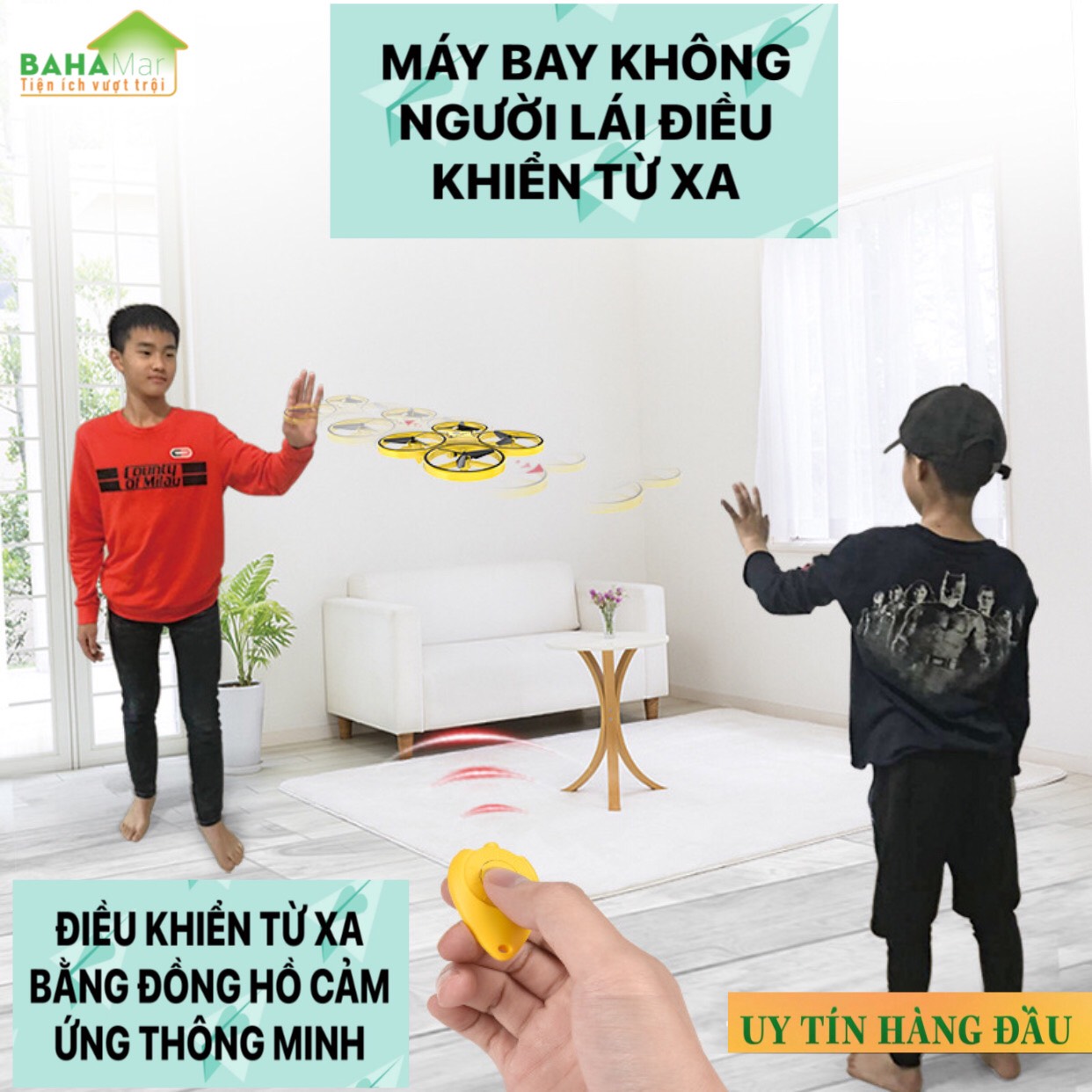 MÁY BAY KHÔNG NGƯỜI LÁI UFO ĐÈN LED ĐIỀU KHIỂN TỪ XA BẰNG ĐỒNG HỒ CẢM ỨNG THÔNG MINH "BAHAMAR" Máy bay thông minh 4 trục sử dụng trọng lực điều khiển cảm ứng hệ thống. Có 360 độ hồng ngoại né tránh chướng ngại vật