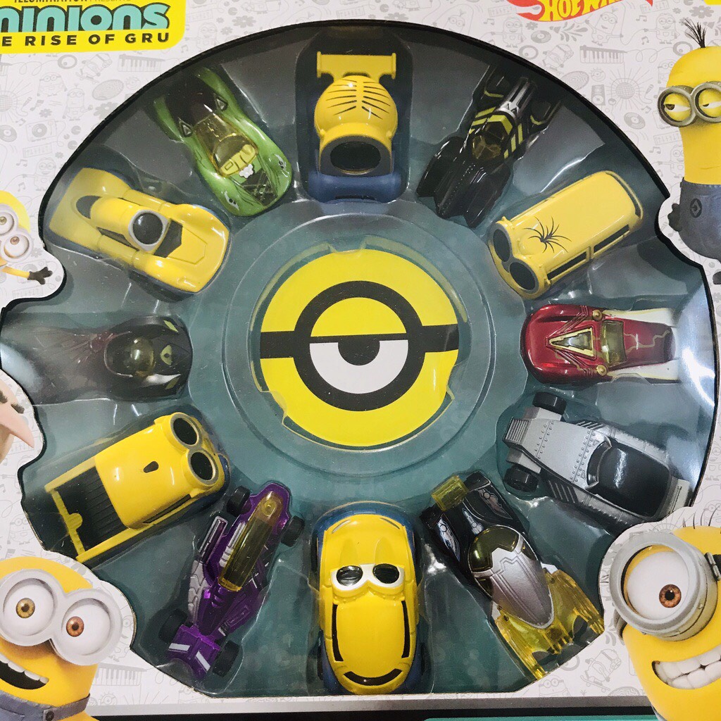 Xe ô tô đồ chơi trẻ em mô hình Minion bằng sắt ngộ nghĩnh cho bé, Set 12 xe Minion cho bé