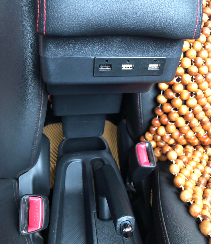 Sản phẩm Hộp tỳ tay ô tô, xe hơi Hyundai i10 tích hợp 3 cổng USB