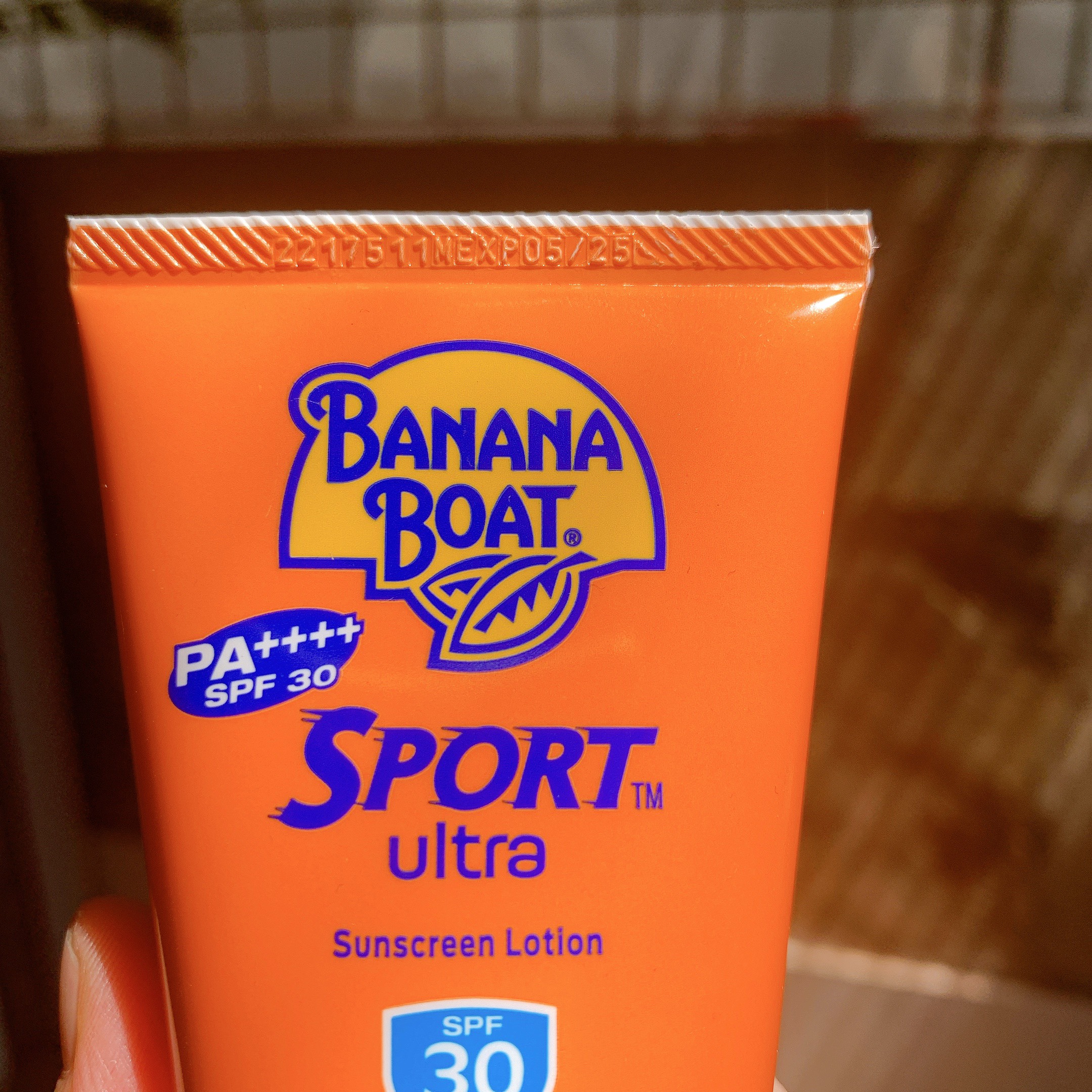 Kem Chống Nắng Banana Boat Ultra Sport SPF30 (90ml) - 079656649550