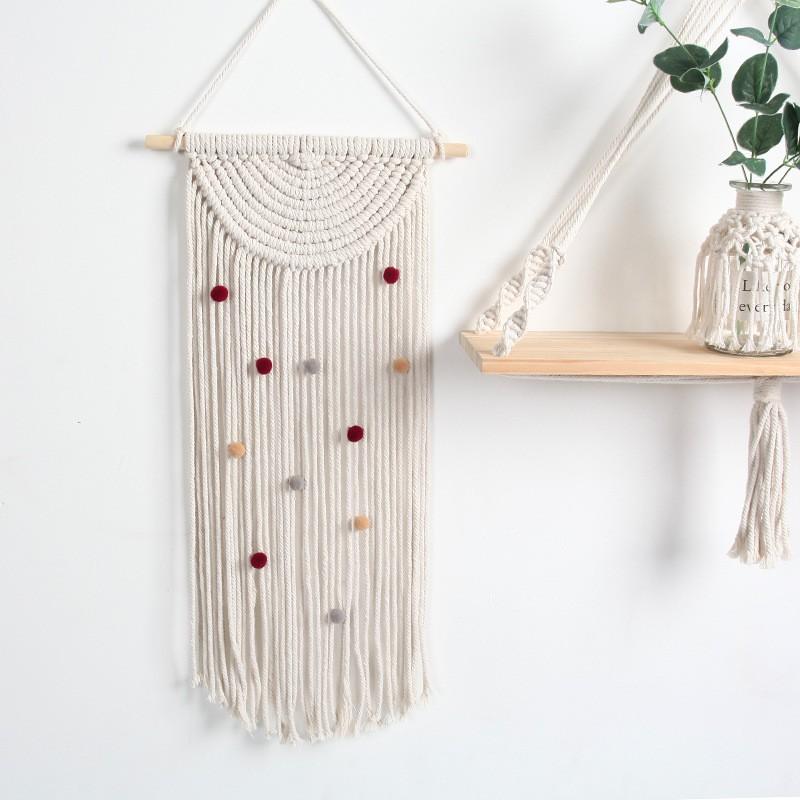 Macrame phong cách boho gắn quả bông pompom mềm mịn