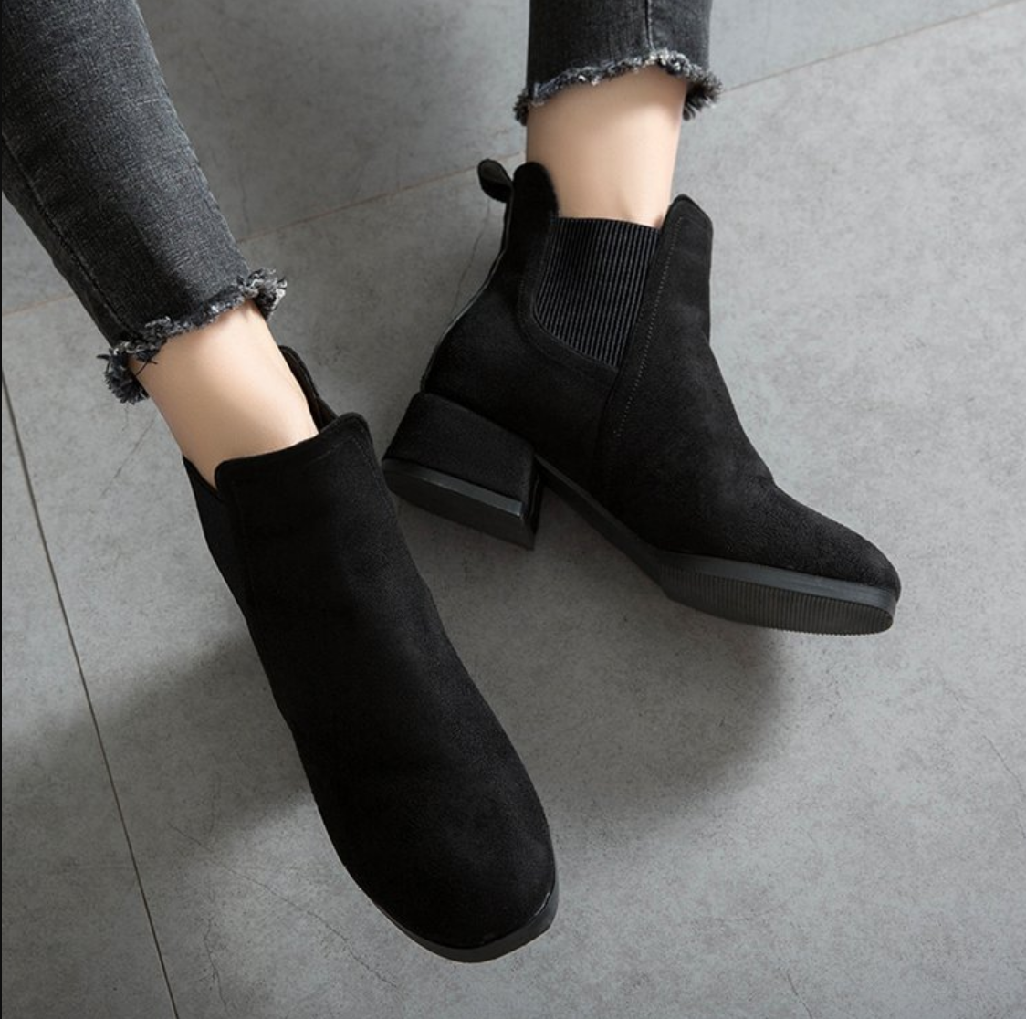 Boot nữ cổ thun da lộn 2 màu ĐEN/ NÂU đế thấp 4cm ÊM CHÂN GBN118