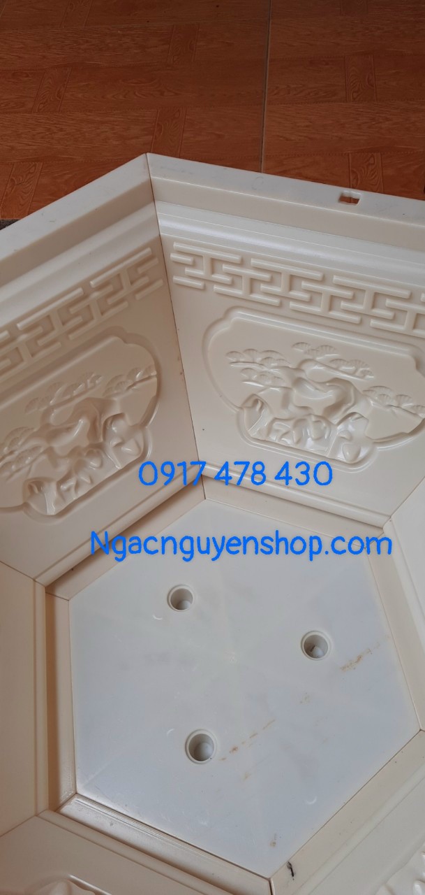 Khuôn đúc chậu cảnh lục giác rộng 75 cao 39 kèm chân cao 25