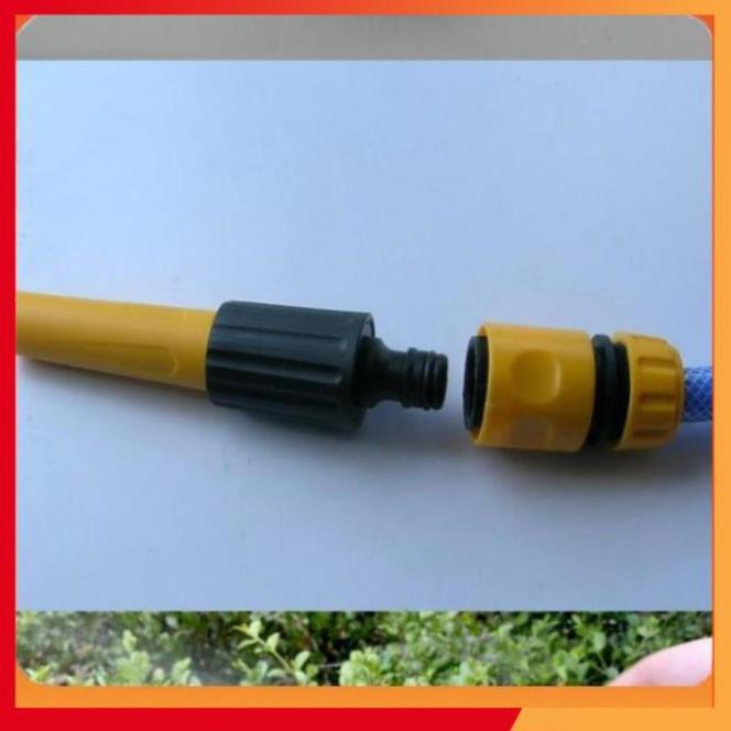 Bộ dây vòi xịt nước rửa xe, tưới cây . tăng áp 3 lần, loại 20m 206622-5 cút sập, + tặng mở chai