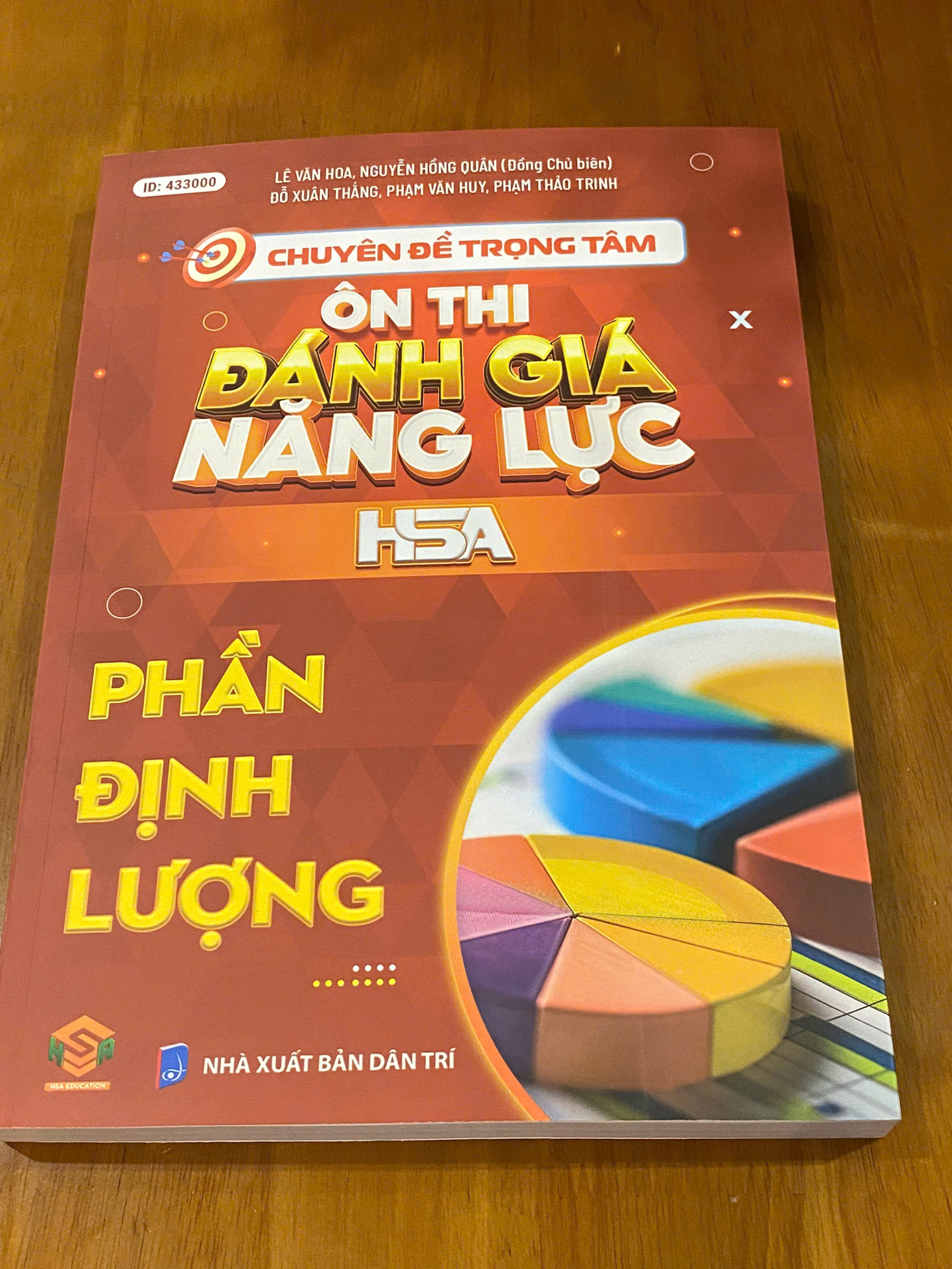 Sách - Chuyên Đề Trọng Tâm Ôn Thi ĐGNL HSA (Phần Định Lượng)