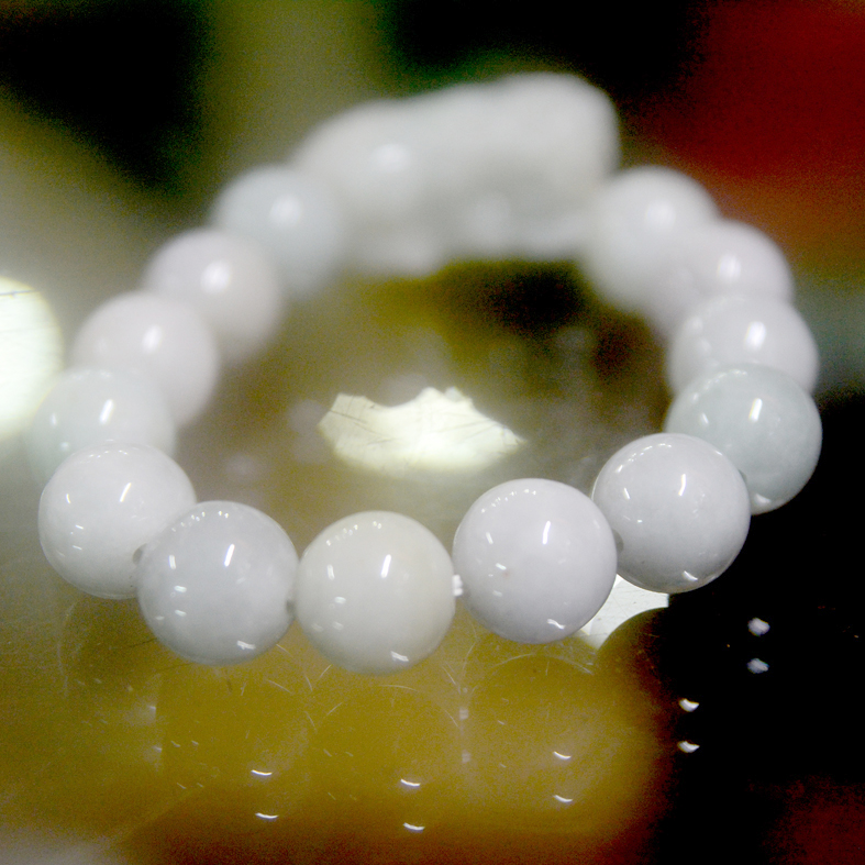 Vòng tay chuỗi đá mã não trắng tỳ hưu