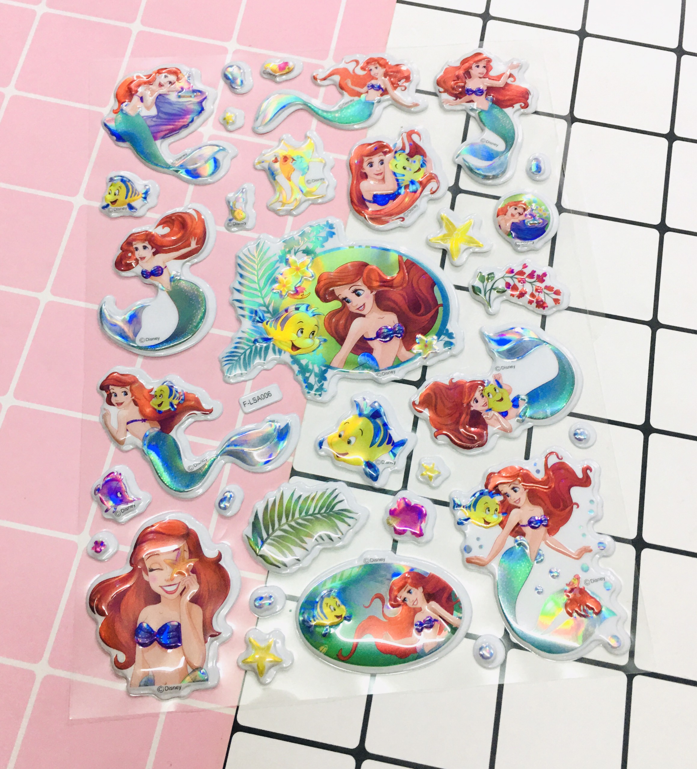 Hình Dán nàng Tiên Cá sticker Nổi 3D set 3 bảng ( 75 miếng ảnh )