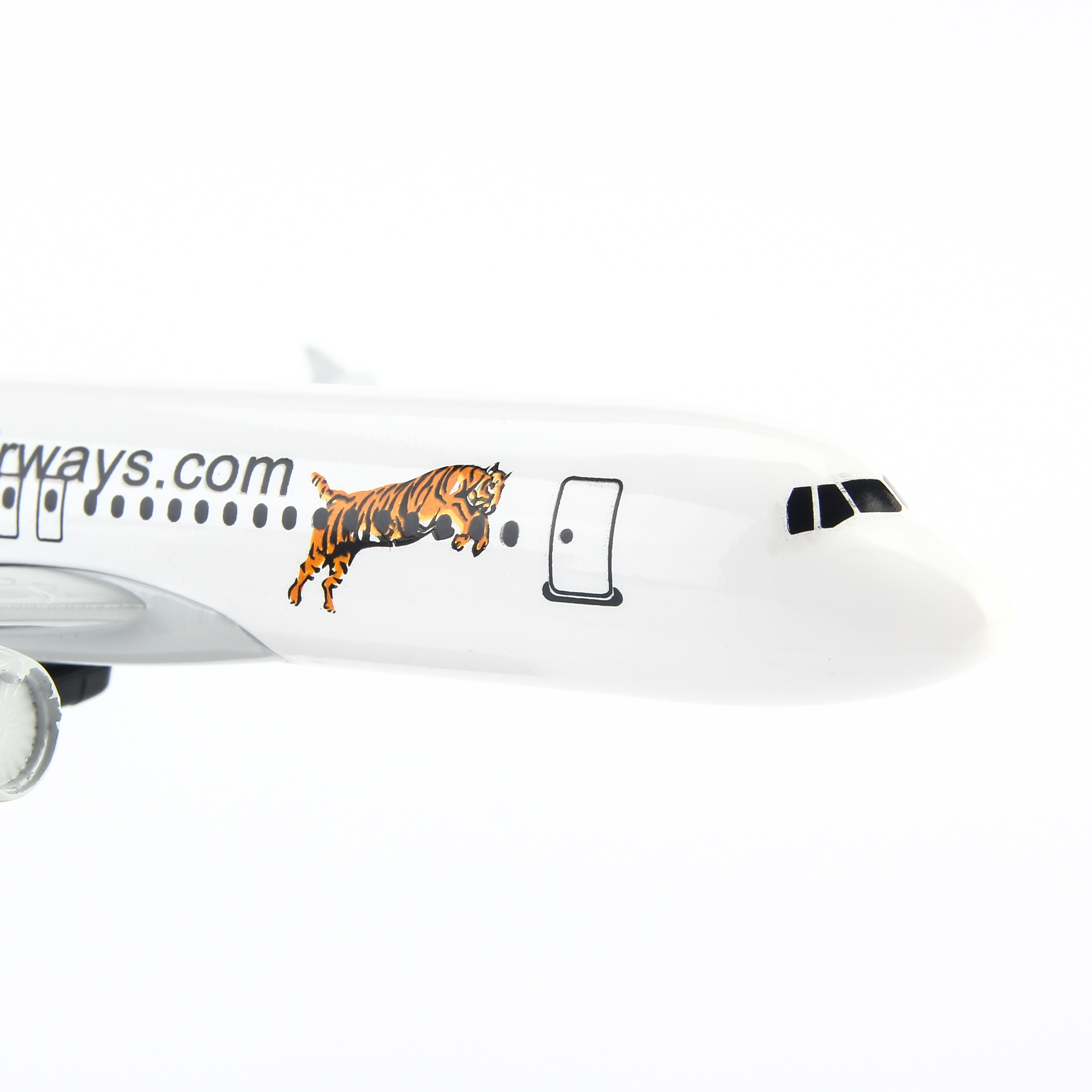 Mô Hình Máy Bay Trưng Bày Airbus A320 Tiger Airlines Everfly (Trắng Cam)