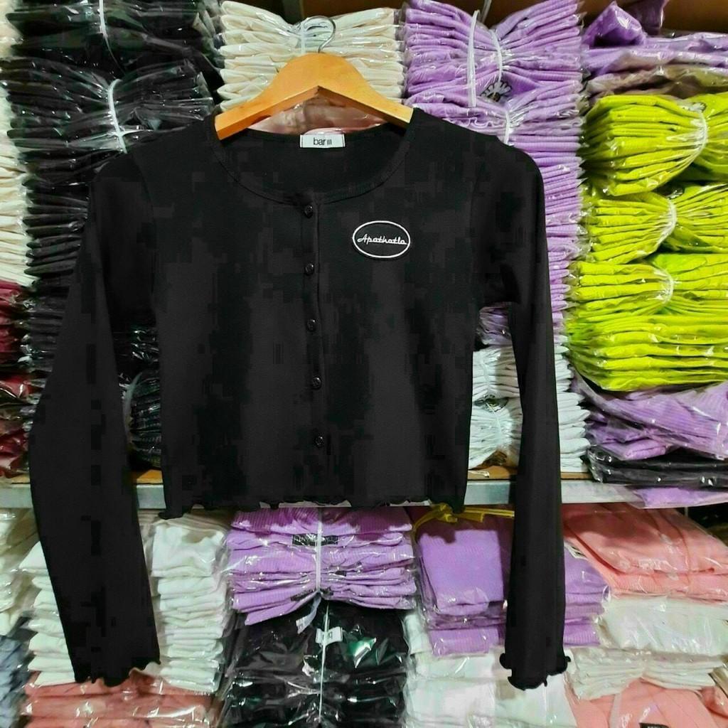 ÁO CROPTOP LOGO TAY DÀI CHẤT LIỆU THUN GÂN