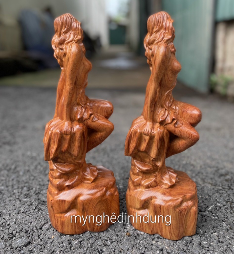 TƯỢNG CHÂN DUNG CÔ GÁI NGHỆ THUẬT BẰNG GỖ HƯƠNG ĐÁ KT CAO 40CM