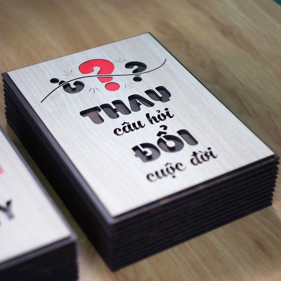 Tranh slogan treo tường TBIG126 - Trang động lực thay đổi câu hỏi đổi cuộc đời