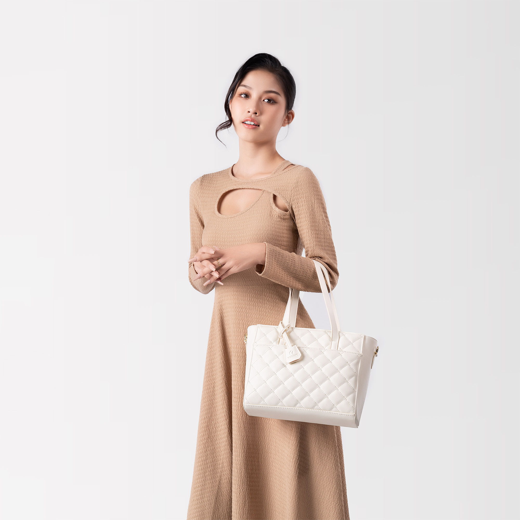 Túi Yuumy ( Thời trang nữ công sở cỡ trung - Túi xách da Seasand YTX29 )
