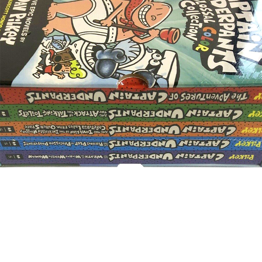 The Captain Underpants Colossal Color Collection (Captain Underpants Volume 1-5 Boxed Set) (Dav Pilkey)