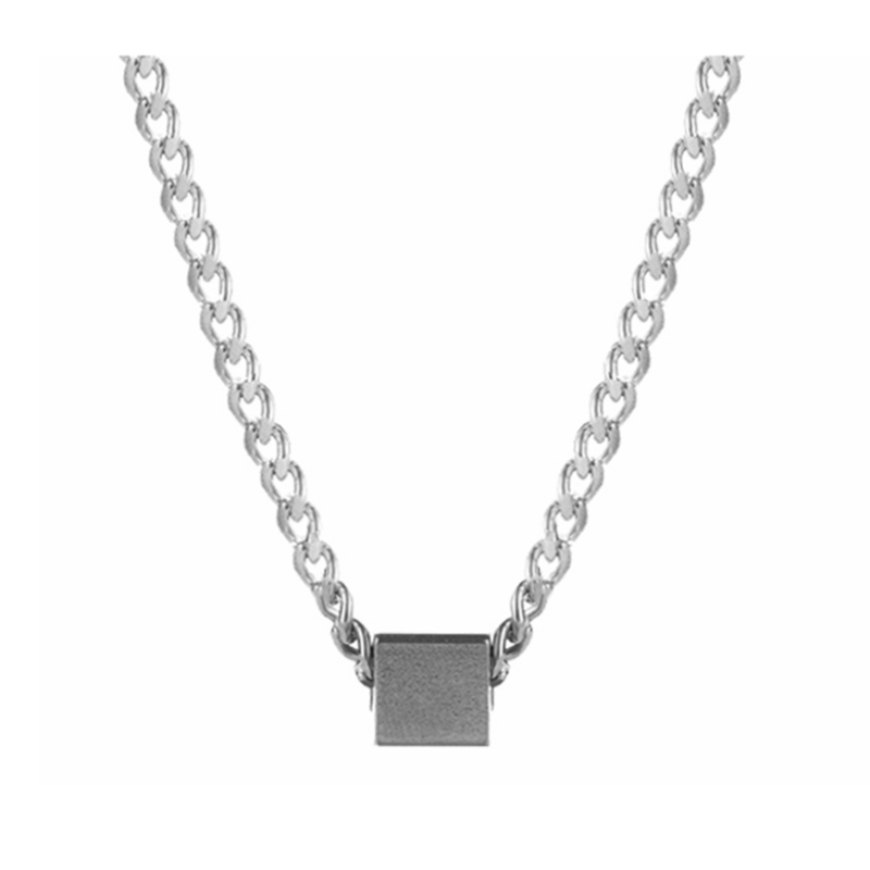 Dây chuyền nam nữ Deoji. Mặt Titan nguyên khối , Phong cách đơn giản sang trọng