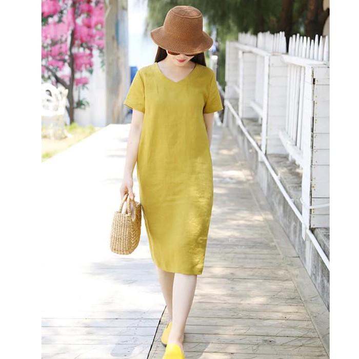 Đầm suông linen tay ngắn cổ tim vàng chanh kèm đai rời, chất linen mềm mát, thời trang phong cách Hàn Quốc - M
