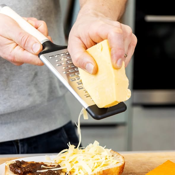 Dụng cụ bào KitchenAid KAG320OHACE màu kem hàng chính hãng