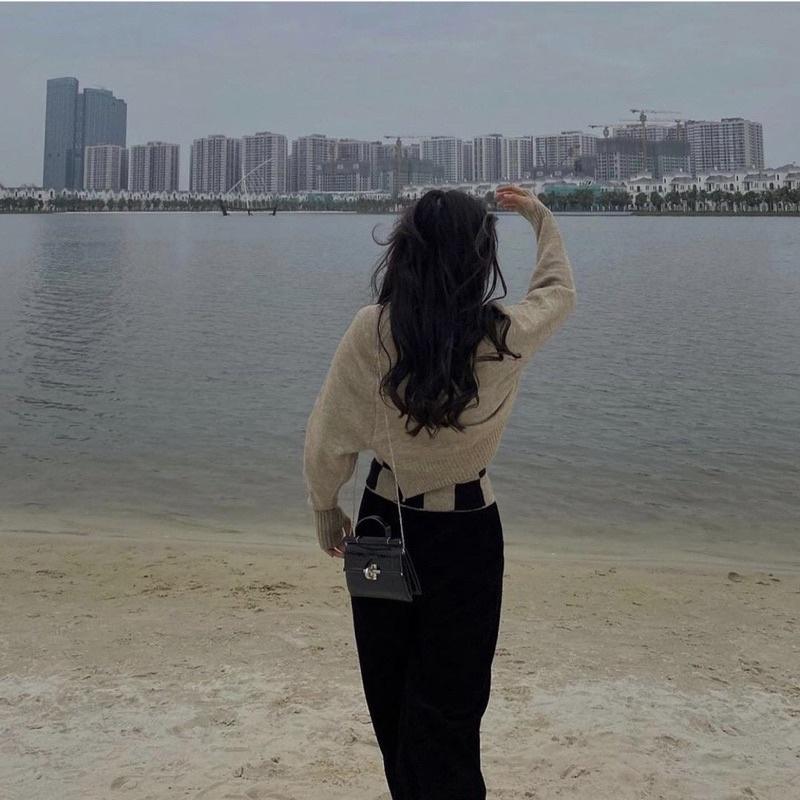 Set áo len nữ ulazang gồm áo khoác ngoài mix áo 2s tam giác kẻ caro