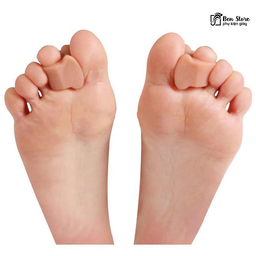 1 cặp dụng cụ silicon tách ngón chân giúp giảm đau tiện dụng bền bỉ #si68