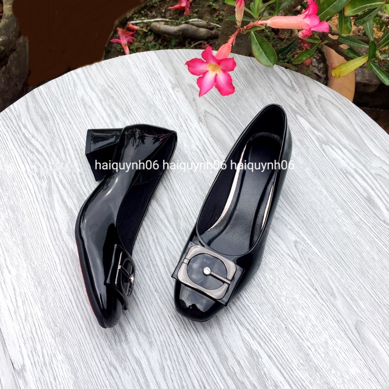 Giày cao gót không quai đen công sở mũi vuông khóa 4p Made in Việt Nam