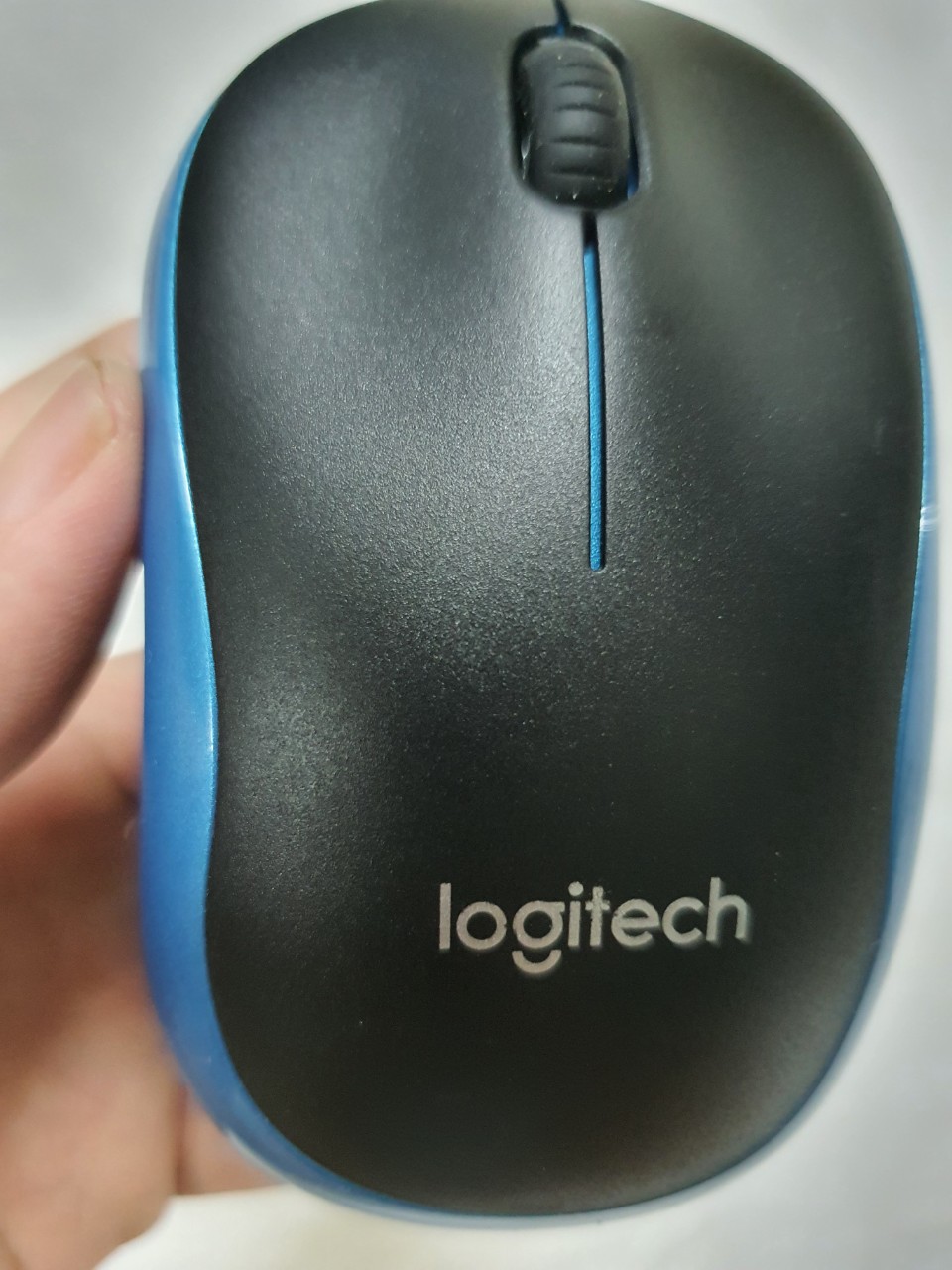 Chuột Không Dây Logi M220 Silent - hàng chính hãng