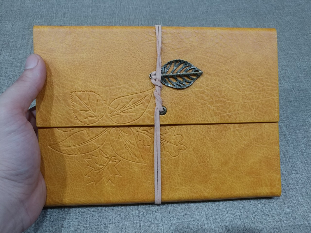 Sổ Leaf Notebook - Màu Vàng