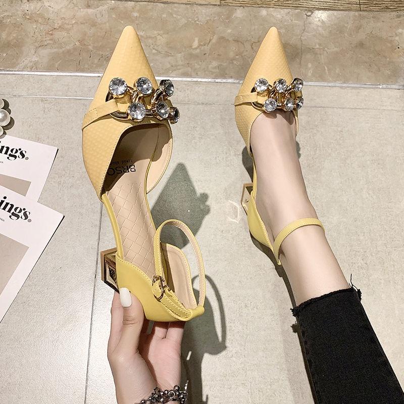 22 Spring and Summer New Fairy Diamond Fashion Sandals online celebrities in the same style with Baotou thick heel single shoe tip buckle