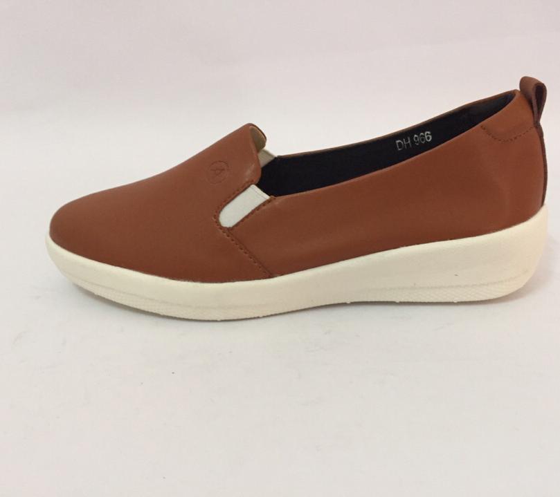 Giày slip on da nữ cao cấp Chữ A A966