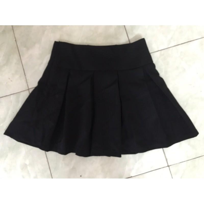 Chân váy xoè dập li đen size M có quần lót trong