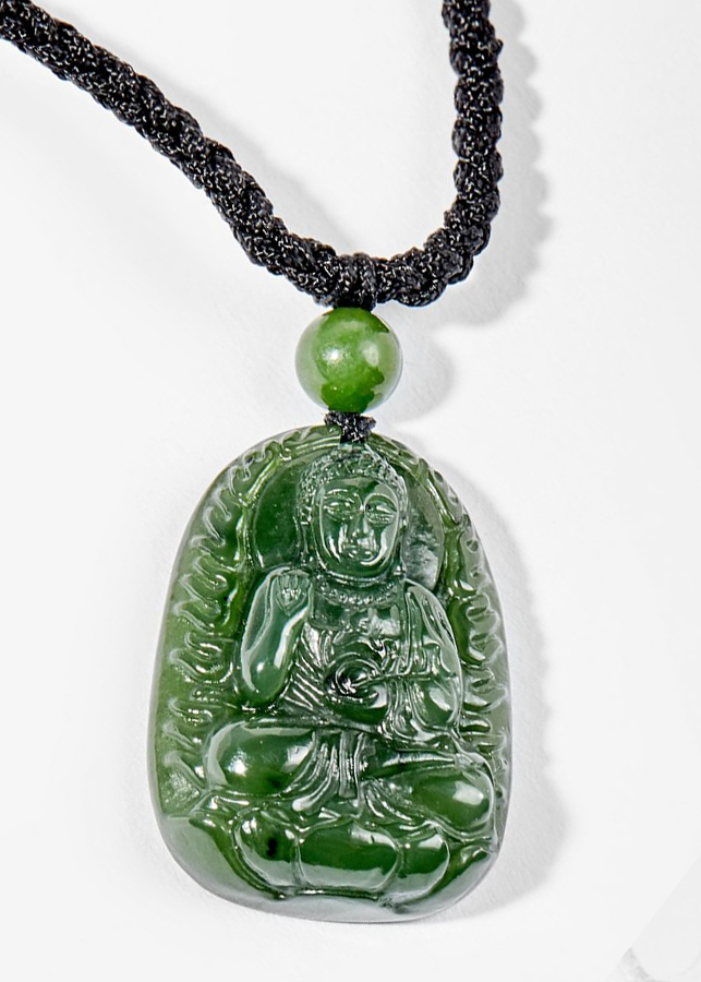 Mặt Dây Chuyền Phong Thủy Đá Ngọc Bích Phật Bản Mệnh A Di Đà Tuổi Tuất, Hợi (3x2cm) Ngọc Quý Gemstones