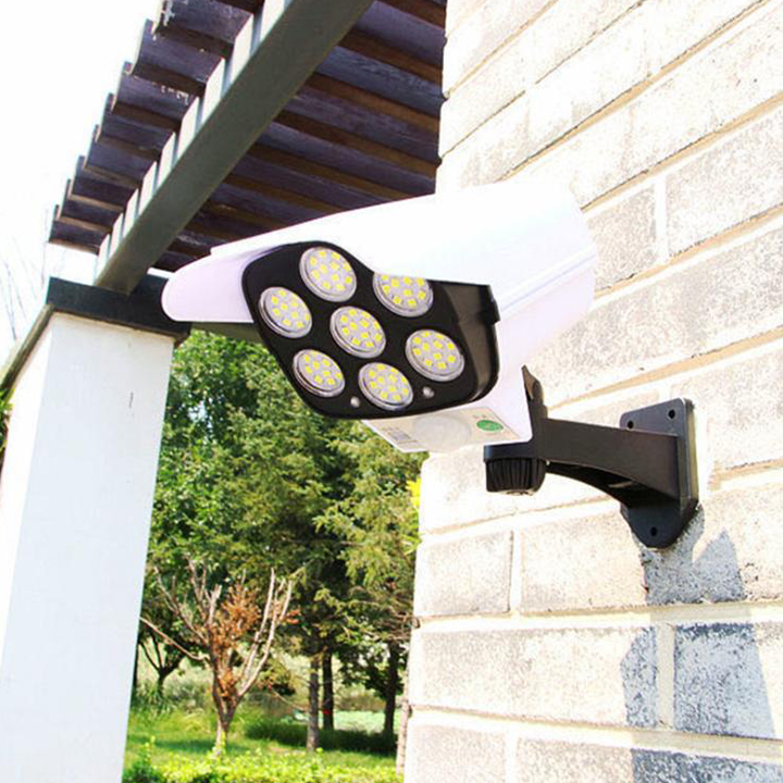 Đèn LED cảm ứng năng lượng mặt trời (mô hình camera chống trộm)- Hàng Nhập Khẩu