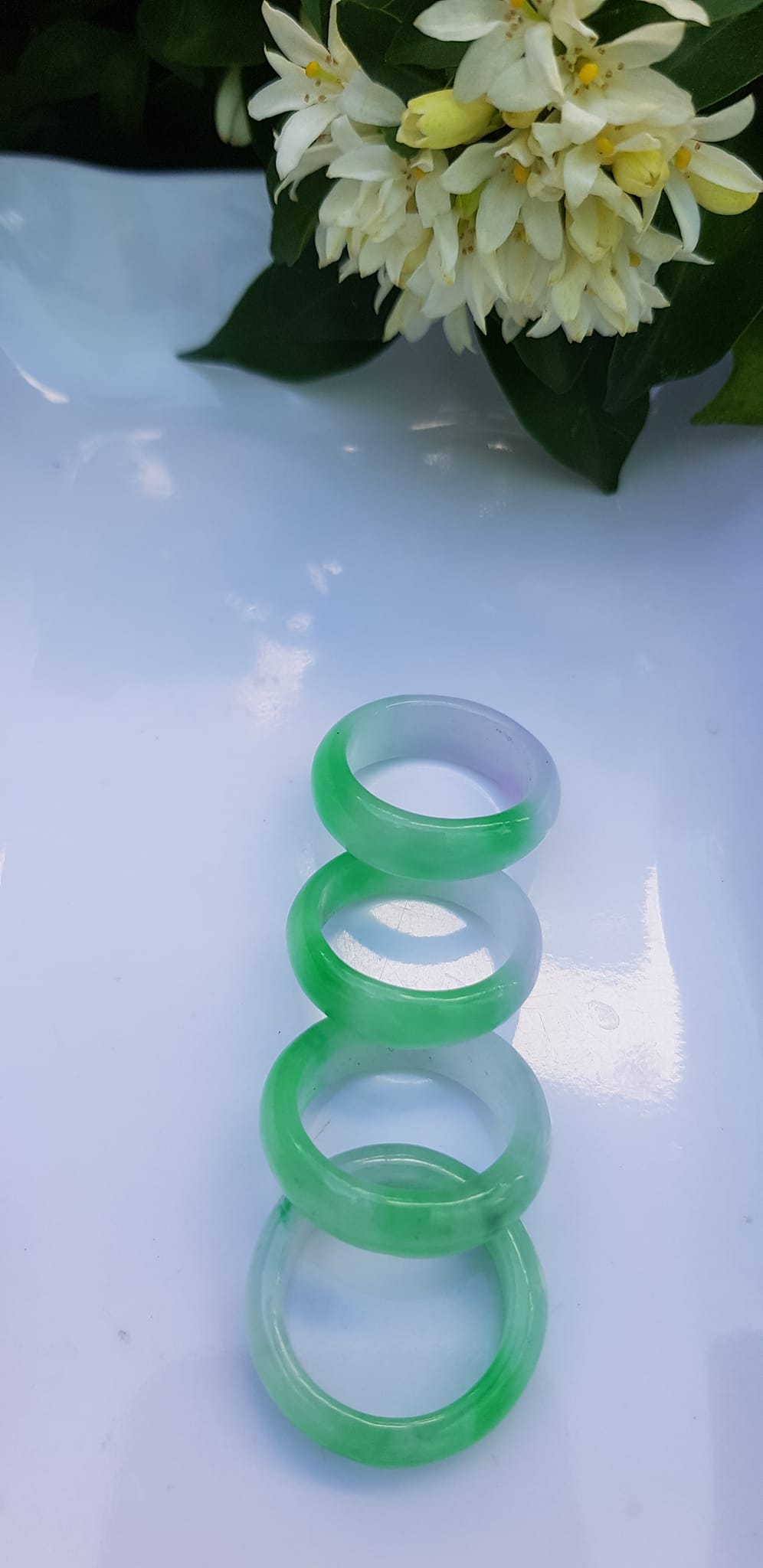 Nhẫn đeo tay nữ đá cẩm thạch tự nhiên Màu xanh lý tươi trắng bóng rất đẹp Nhẫn Ni 17mm x cao 6mm/7mm