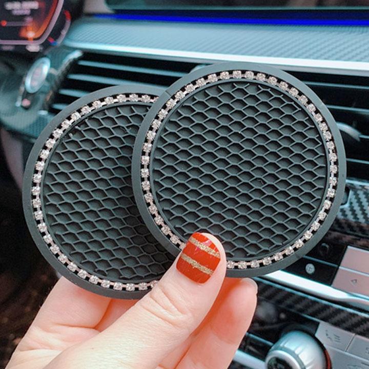 Bộ 02 Miếng Lót Chống Trơn Đính Đá Để Chai Nước Trên Xe Ô Tô