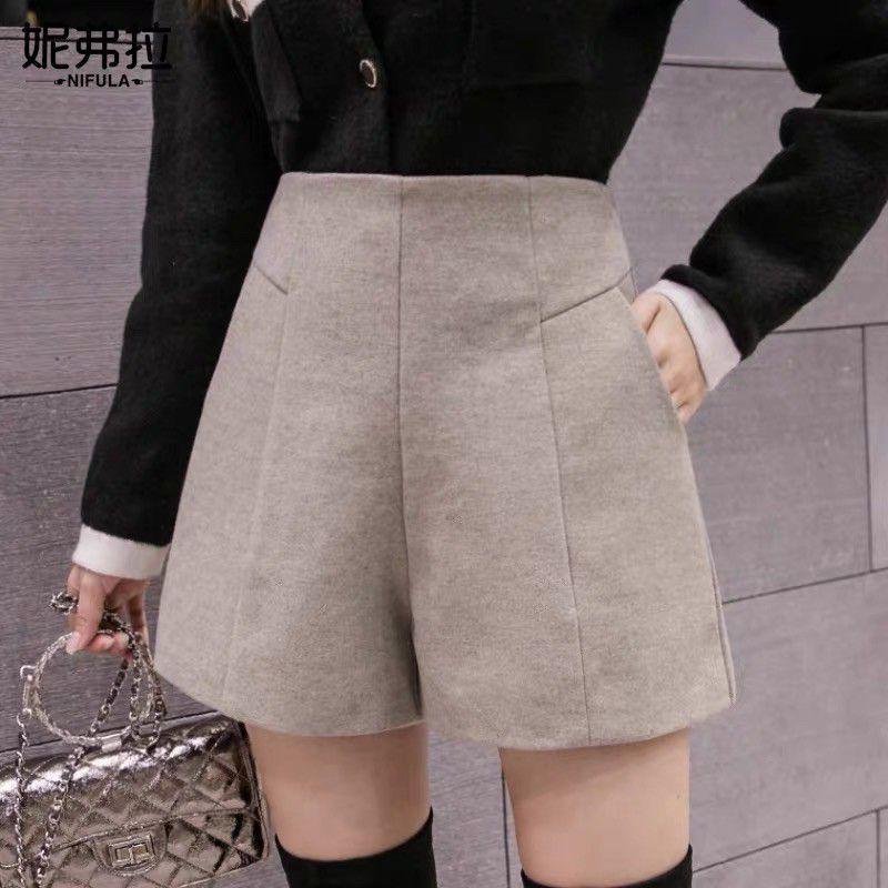 Quần short nữ/ Quần đùi dạ lông mềm mại khoá sau sang chảnh cho nữ