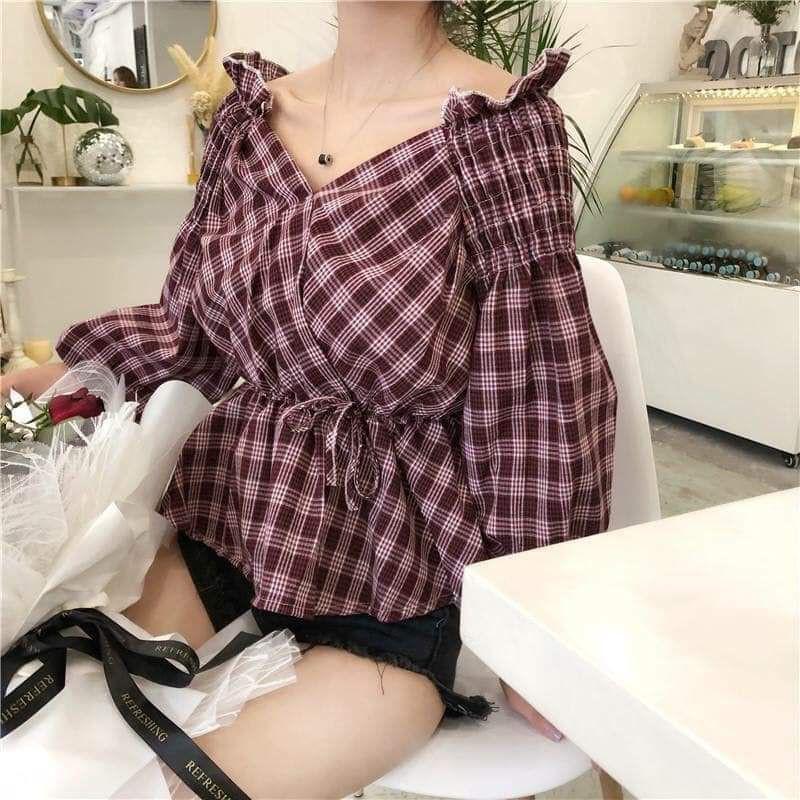 Áo trễ vai tay lỡ sọc caro tím nữ tính nhún eo