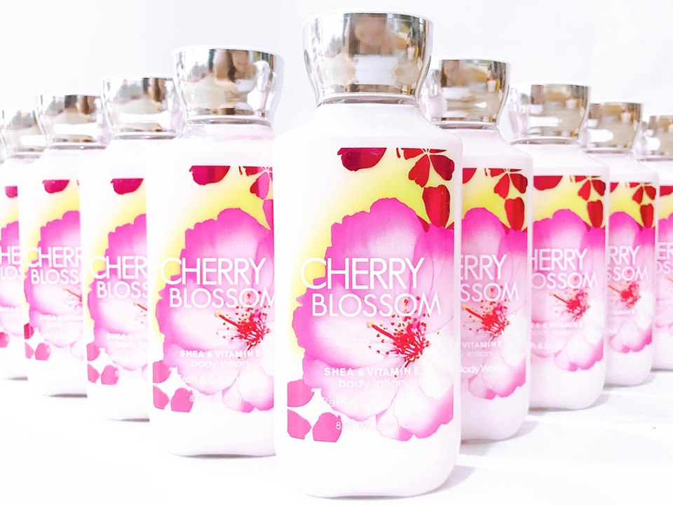 Sữa dưỡng thể Bath&amp;Body Works Japanese Cherry Blossom