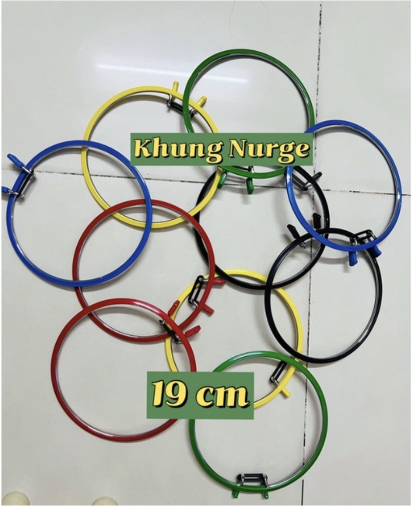 Khung Nurge thêu tay cho tranh chữ thập 19 cm